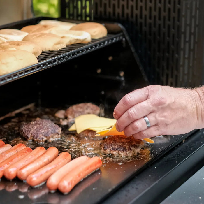 GRAVITY SERIES 800 | Masterbuilt Barbecue a Carbone